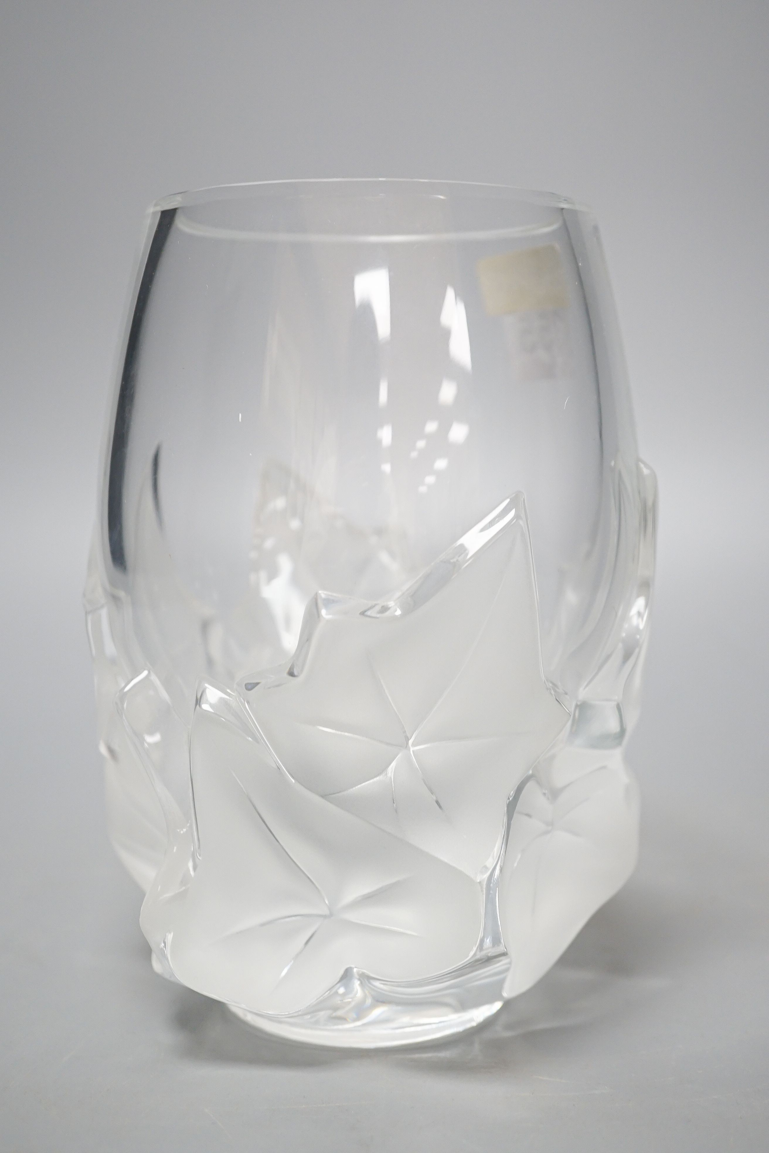 A modern Lalique glass vase 17cm